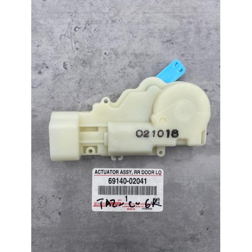 Toyota Corolla Altis ZZE121 Rear Left Door Actuator